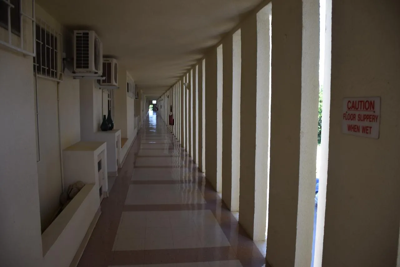 1 Bed Apartment/Condo Saint James 0*,